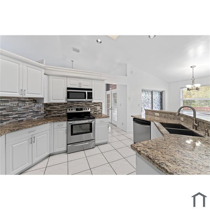 2269 North Rock Island Road, Unit 2269 Margate, FL 33063 - Photo 9 of 23