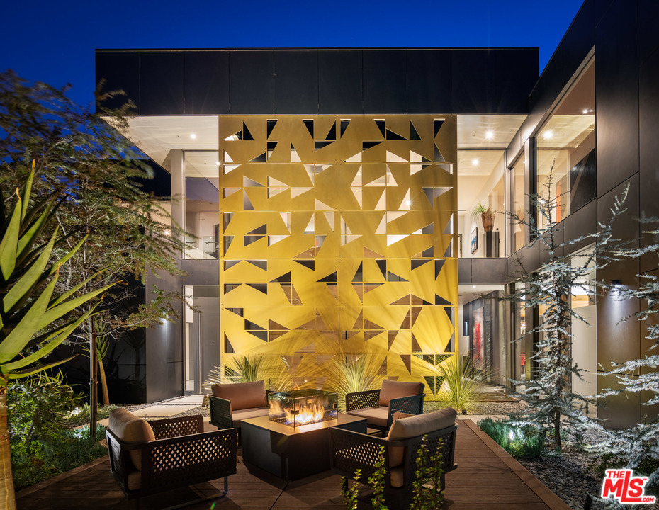 2341 Gloaming Way Beverly Hills, CA 90210 - Photo 23 of 23