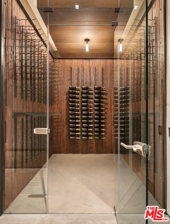 2341 Gloaming Way Beverly Hills, CA 90210 - Photo 5 of 23