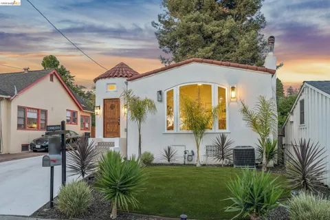 $1,899,000 | 415 Berkeley Park Boulevard, Kensington, CA 94706