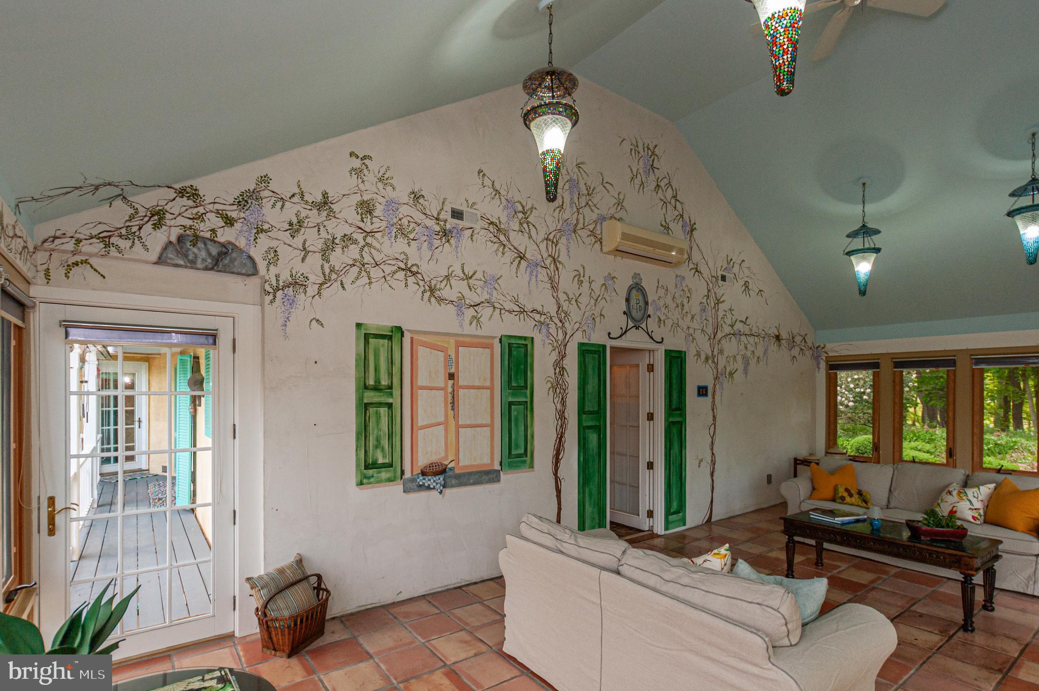 656 St Matthews Road Chester Springs, PA 19425 - Photo 34 of 66 Solarium mural wall