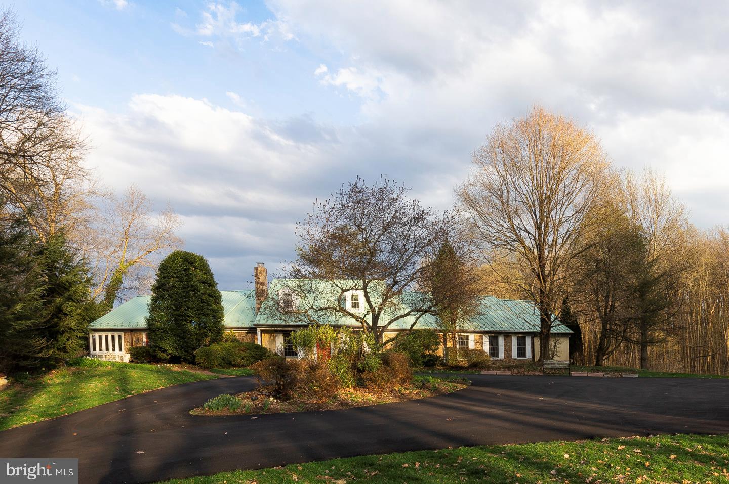 656 St Matthews Road Chester Springs, PA 19425 - Photo 4 of 66 Level Top of Circular Driveway