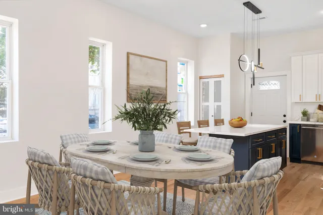 $3,200 | 118 East 24th Street, Unit 1, Baltimore, MD 21218