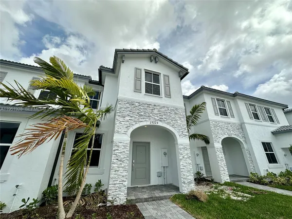 $2,699 | 29229 Southwest 162nd Court, Homestead, FL 33033