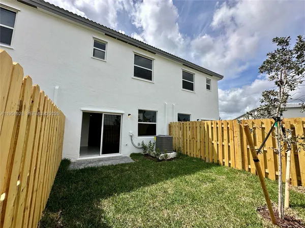 $2,699 | 29229 Southwest 162nd Court, Homestead, FL 33033