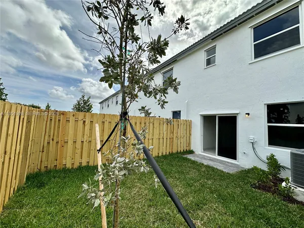 $2,699 | 29229 Southwest 162nd Court, Homestead, FL 33033
