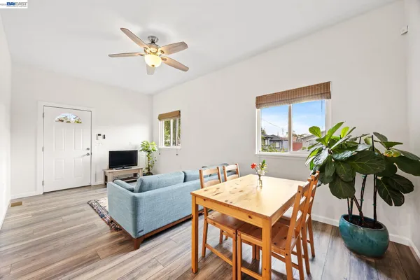$899,000 | 560 North M Street, Livermore, CA 94551