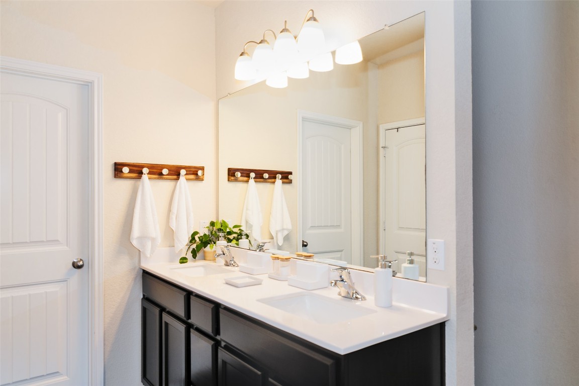 1145 Ibis Falls Loop Jarrell, TX 76537 - Photo 18 of 22