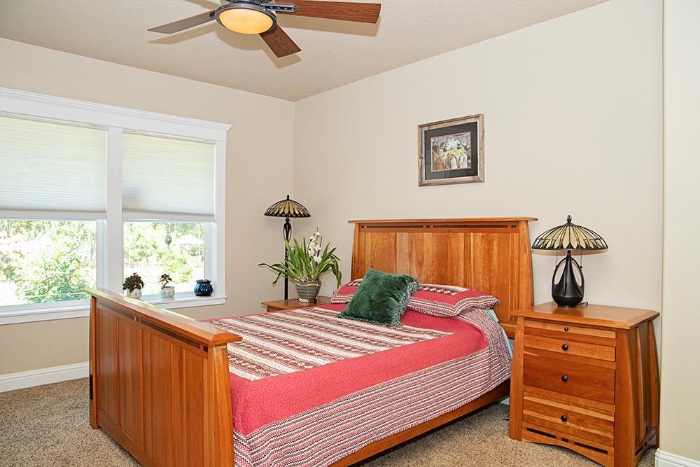 4020 New Hope Road Grants Pass, OR 97527 - Photo 15 of 35 Additional Photo