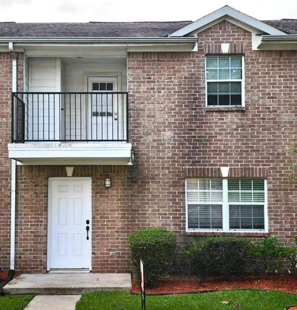 $1,725 | 11899 Algonquin Drive, Unit 5, Houston, TX 77089