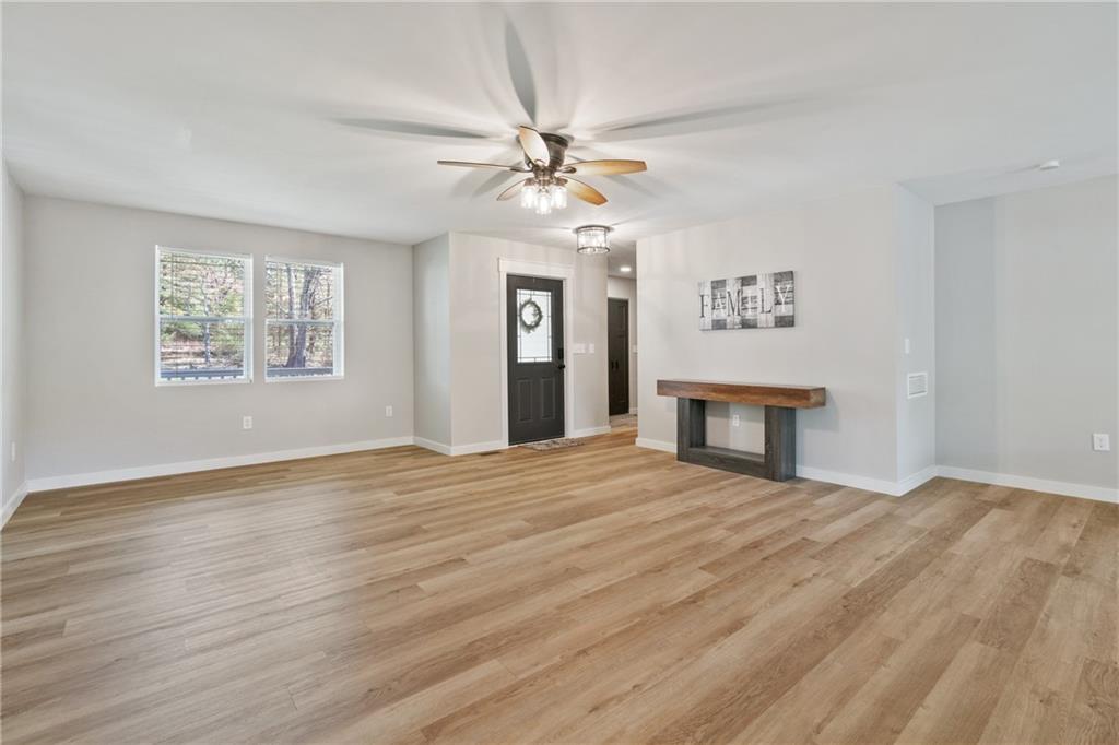 225 Ashbaugh Road Jeannette, PA 15644 - Photo 4 of 29 Gallery Image 4
