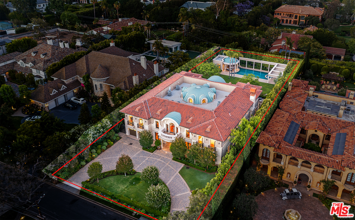 210 North Rockingham Avenue Los Angeles, CA 90049 - Photo 3 of 50 an aerial view of residential houses with outdoor space