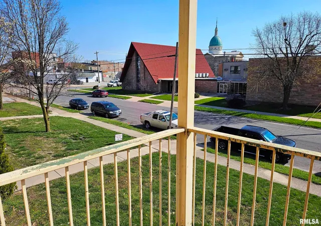 $1,149,800 | 218220 South Broad Street, Unit AL, Carlinville, IL 62626