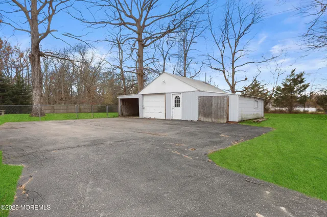 $469,000 | 648 Brewers Bridge Road, Jackson, NJ 08527