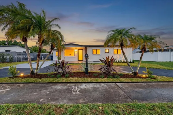 $755,000 | 10445 Southwest 149th Terrace, Miami, FL 33176