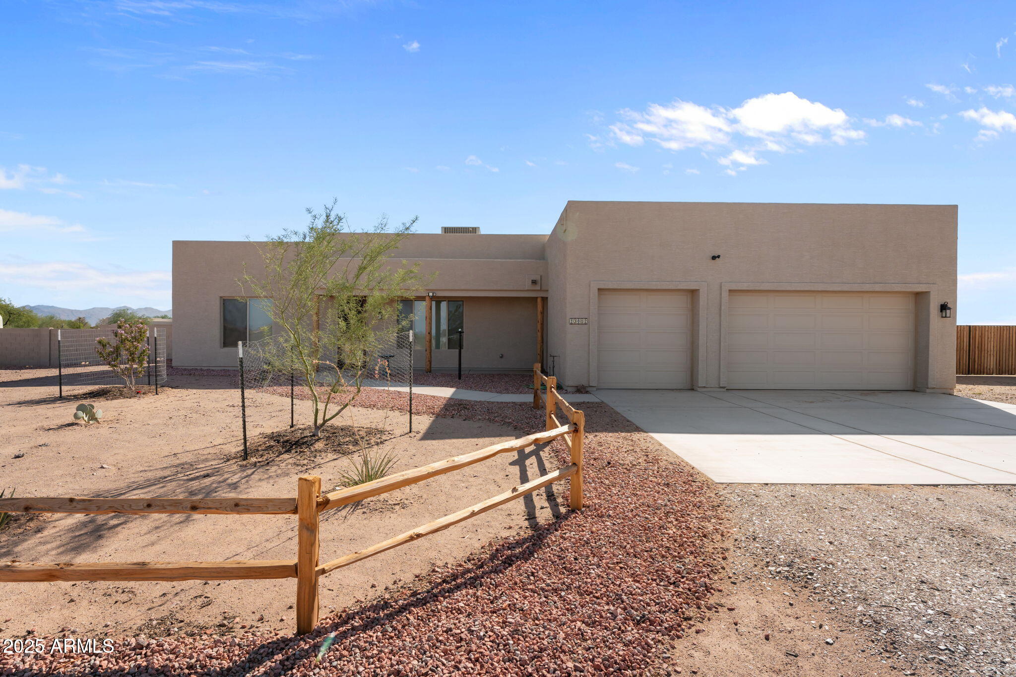 23012 Peak View Road Wittmann, AZ 85361 - Photo 41 of 44 a view of a terrace with a bench