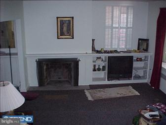 2050 Edge Hill Road Willow Grove, PA 19090 - Photo 3 of 6 Gallery Image 3
