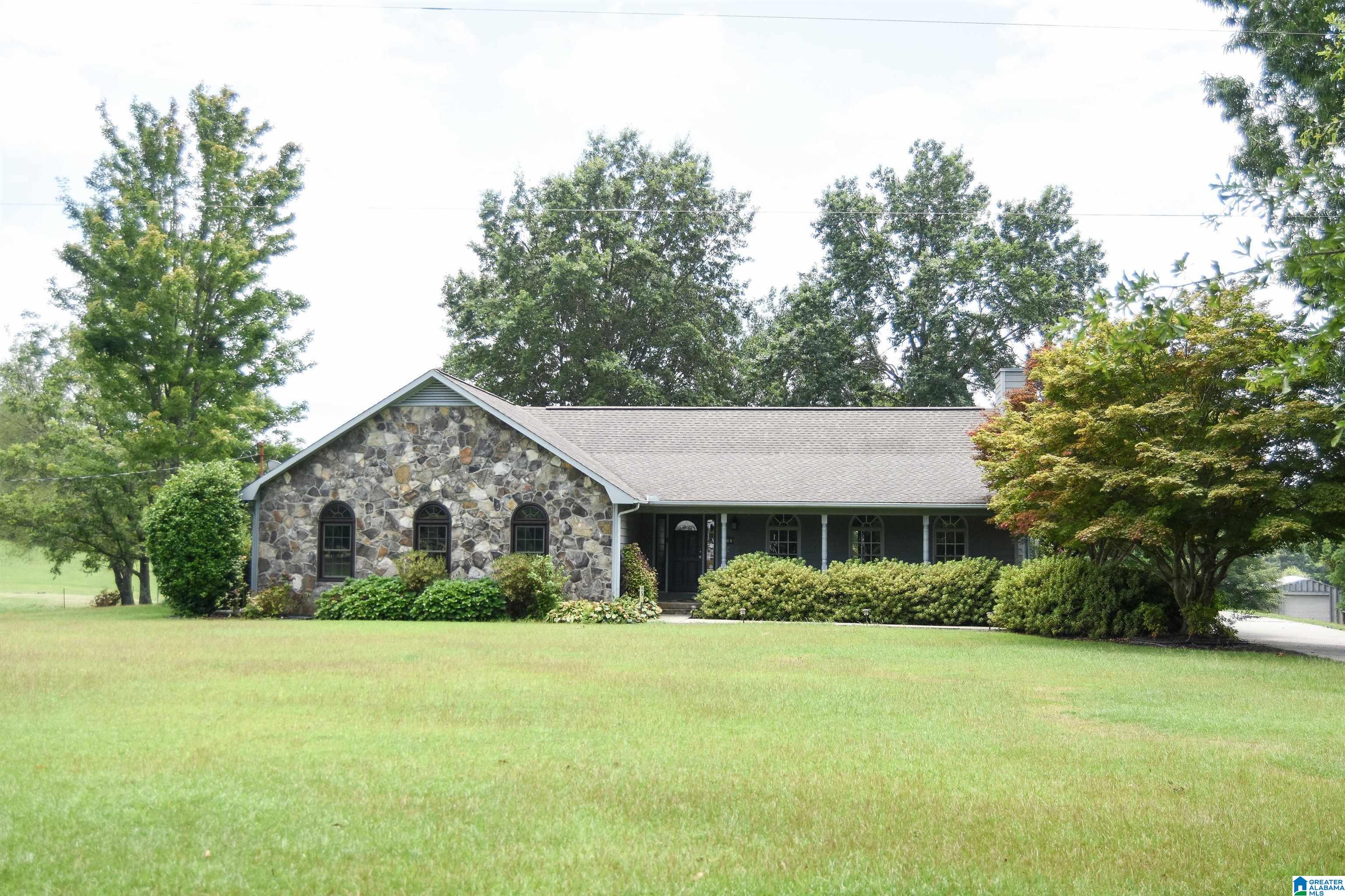 873 Buckelew Road Anniston, AL 36207 - Photo 3 of 91
