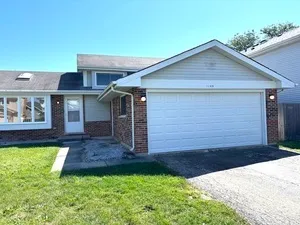 $3,195 | 1149 North Cardinal Drive, Palatine, IL 60074