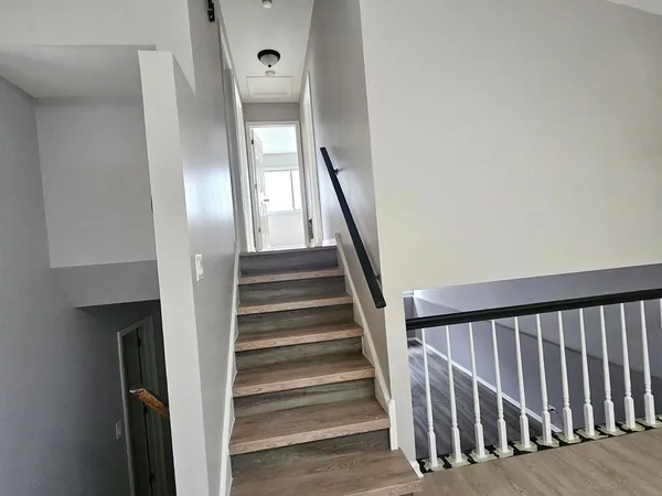 $3,195 | 1149 North Cardinal Drive, Palatine, IL 60074