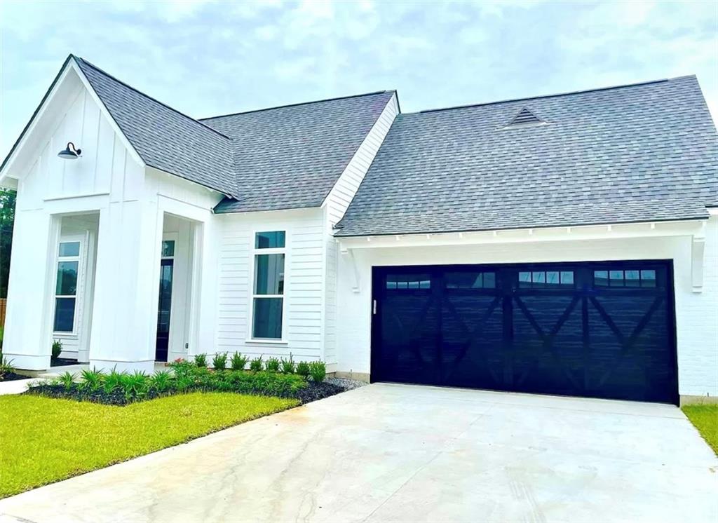 10144 Clarks Ferry Drive Baton Rouge, LA 70817 - Photo 1 of 22