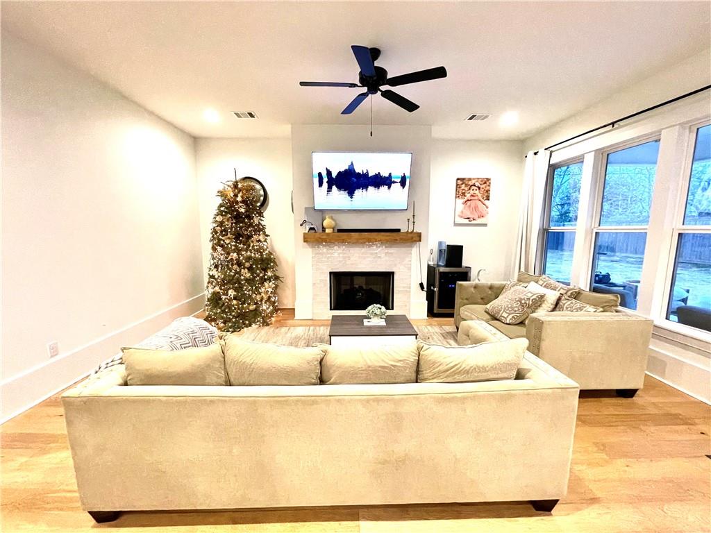 10144 Clarks Ferry Drive Baton Rouge, LA 70817 - Photo 12 of 22