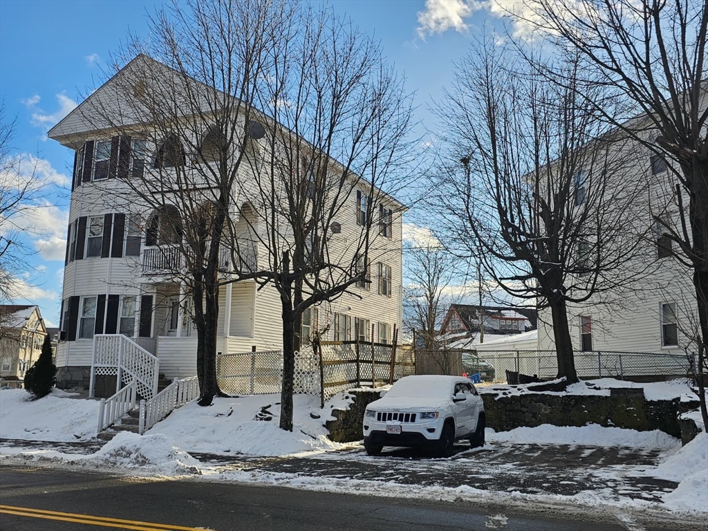 32 Granite Street Worcester, MA 01604 - Photo 2 of 13