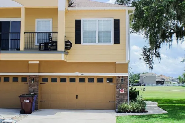$299,900 | 2341 Betsy Ross Lane, Unit 19C, St. Cloud, FL 34769