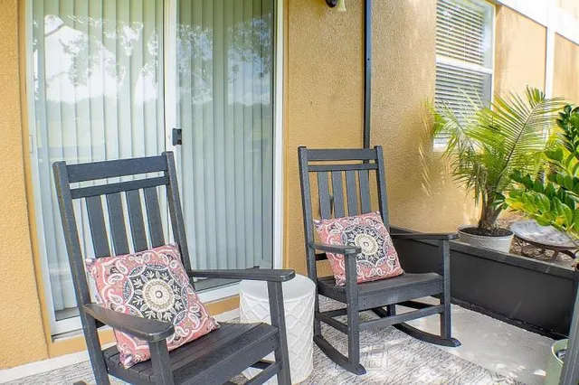 $299,900 | 2341 Betsy Ross Lane, Unit 19C, St. Cloud, FL 34769