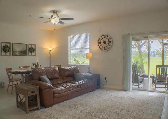 $299,900 | 2341 Betsy Ross Lane, Unit 19C, St. Cloud, FL 34769