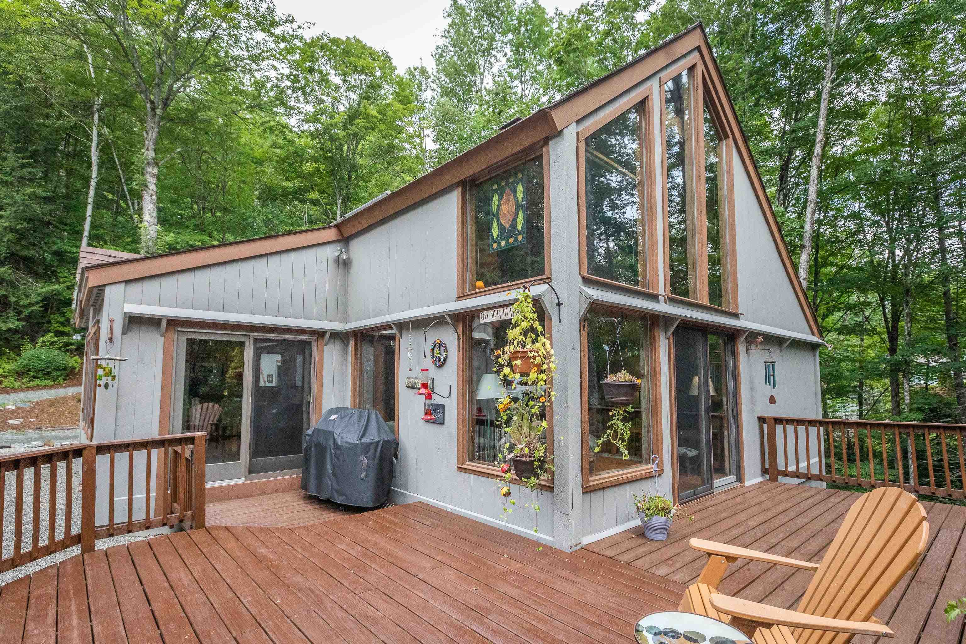 16 Spring Valley Drive Grantham, NH 03753 - Photo 1 of 32