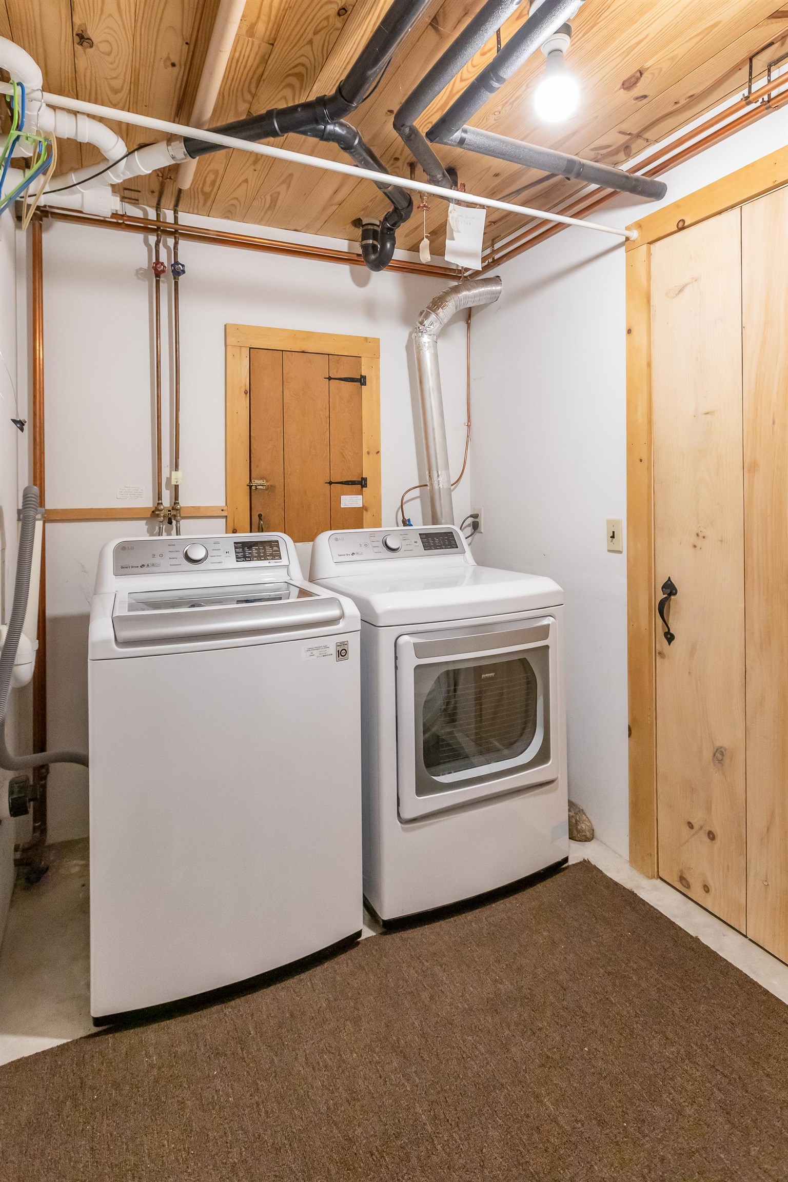 16 Spring Valley Drive Grantham, NH 03753 - Photo 27 of 32