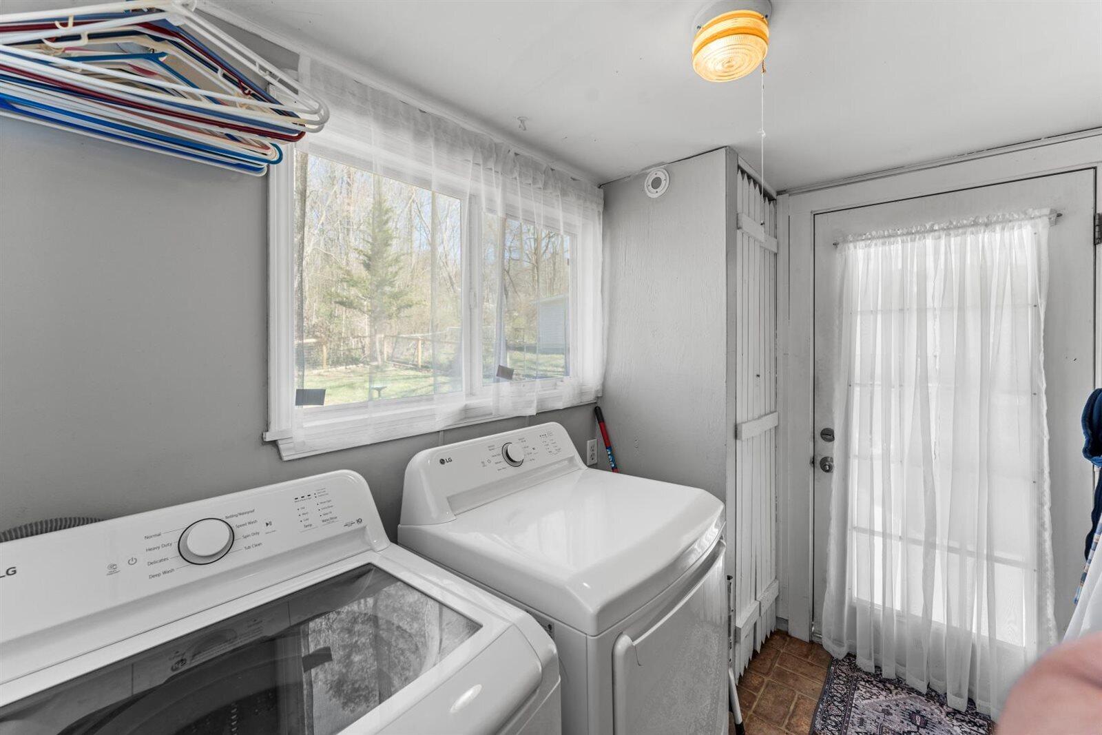 121 Hill Road Chattanooga, TN 37415 - Photo 15 of 19 E123FCD1-4536-442A-8040-752E83167415