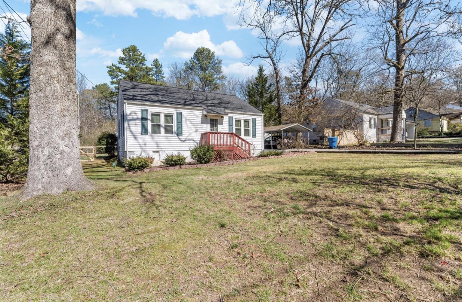 121 Hill Road Chattanooga, TN 37415 - Photo 2 of 19 9DF522D7-89FB-4245-85CE-ADAFFEB82AC0