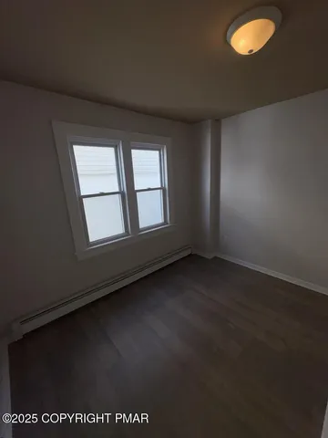 $925 | 532 Cherry Street, Unit A, Scranton, PA 18505