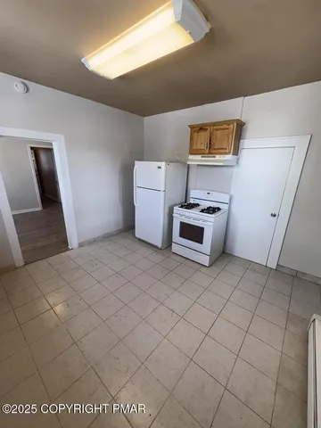 $925 | 532 Cherry Street, Unit A, Scranton, PA 18505