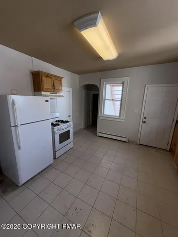 $925 | 532 Cherry Street, Unit A, Scranton, PA 18505