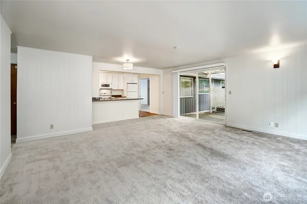 $4,250 | 26 6th Street South, Kirkland, WA 98033