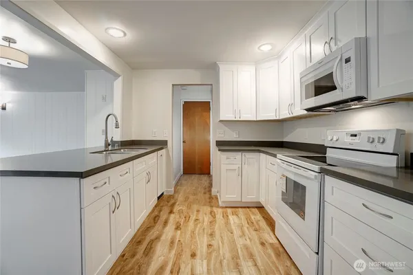 $4,250 | 26 6th Street South, Kirkland, WA 98033