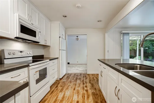 $4,250 | 26 6th Street South, Kirkland, WA 98033