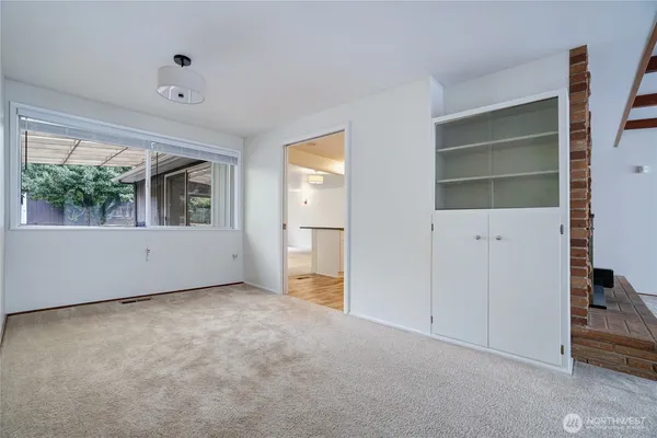 $4,250 | 26 6th Street South, Kirkland, WA 98033