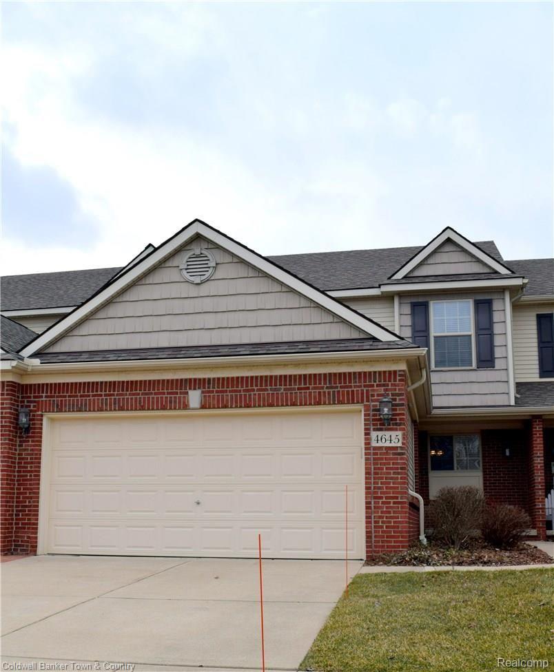 4645 Summer Ridge Drive Howell, MI 48843 - Photo 1 of 24 Front of Condo.jpg