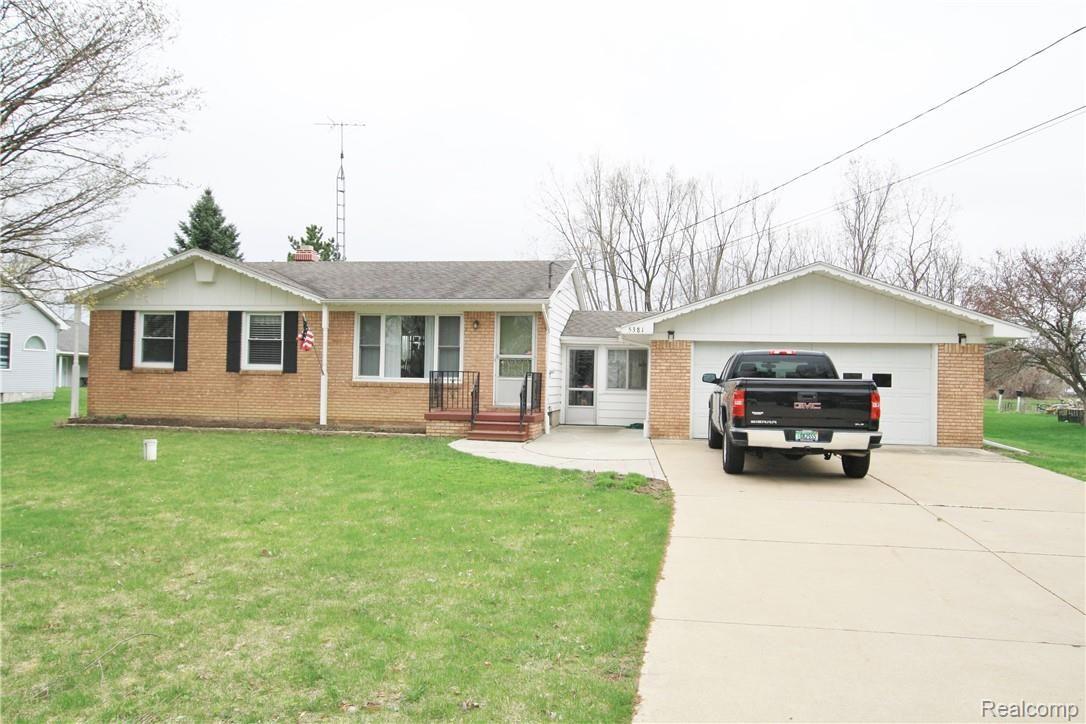5381 Lennon Road Swartz Creek, MI 48473 - Photo 1 of 25 5381Lennon 001.JPG