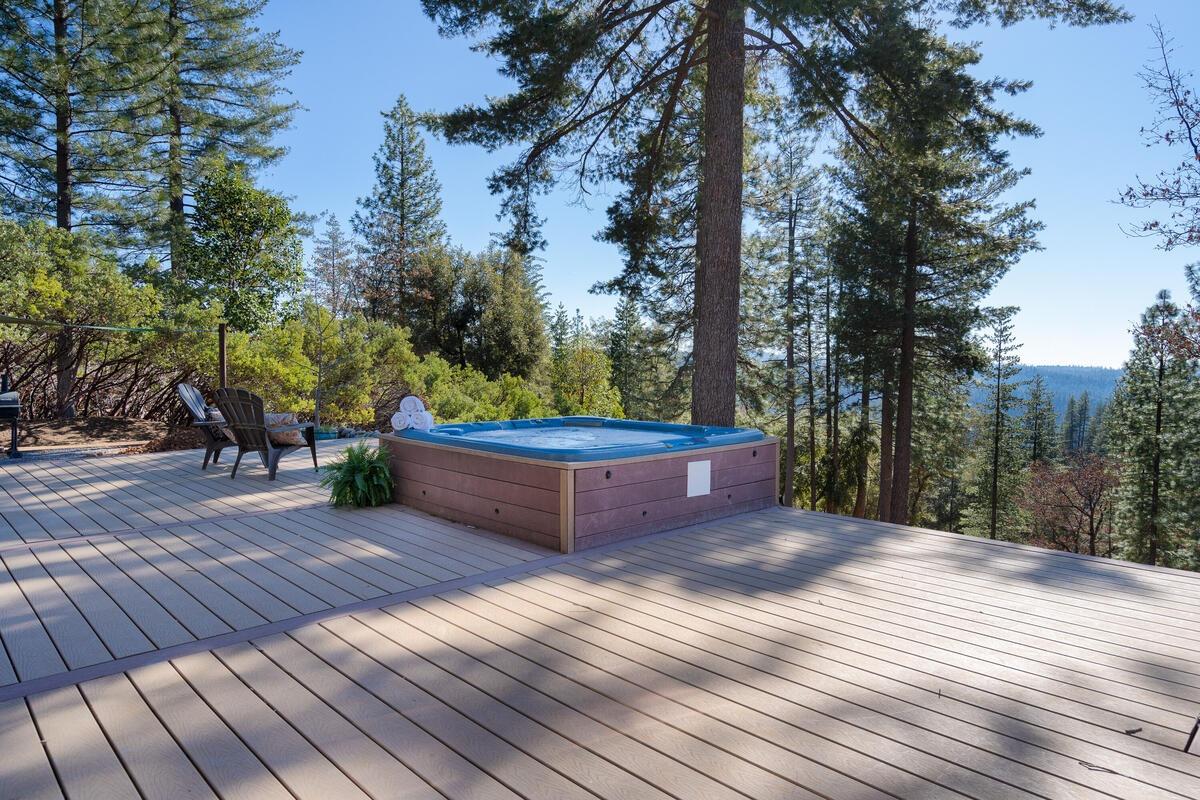 Enjoy this large deck and the fabulous local views! Accessible from the entry level master suite and great room!