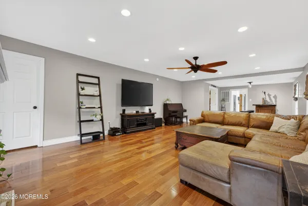 $795,000 | 1 Persimmon Drive, Jackson, NJ 08527