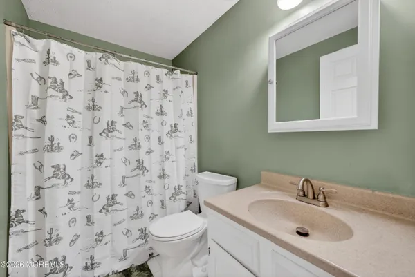 $795,000 | 1 Persimmon Drive, Jackson, NJ 08527