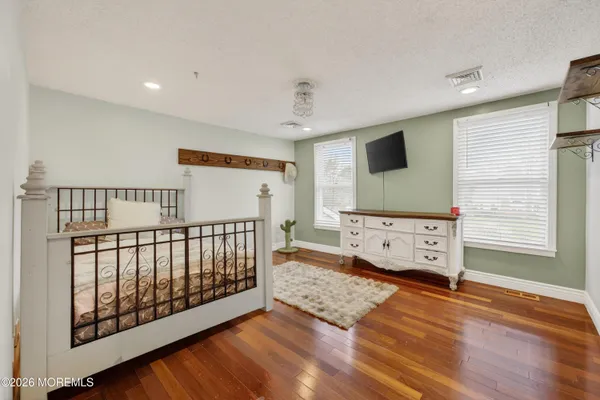 $795,000 | 1 Persimmon Drive, Jackson, NJ 08527