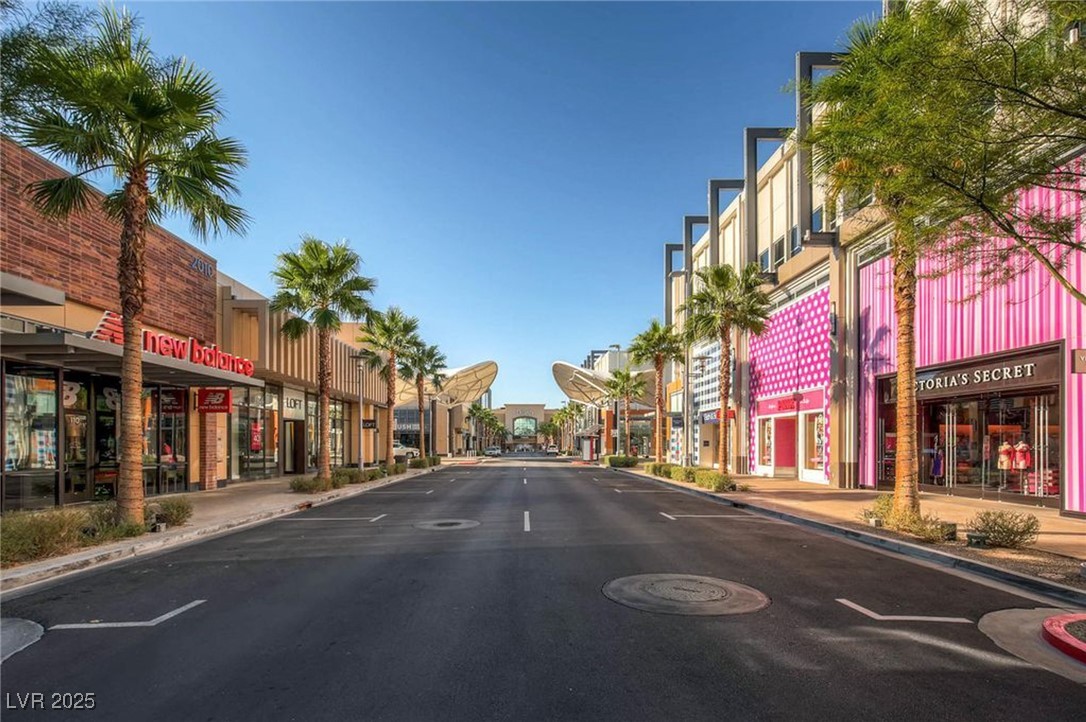 Undisclosed Address Las Vegas, NV 89144 - Photo 21 of 24