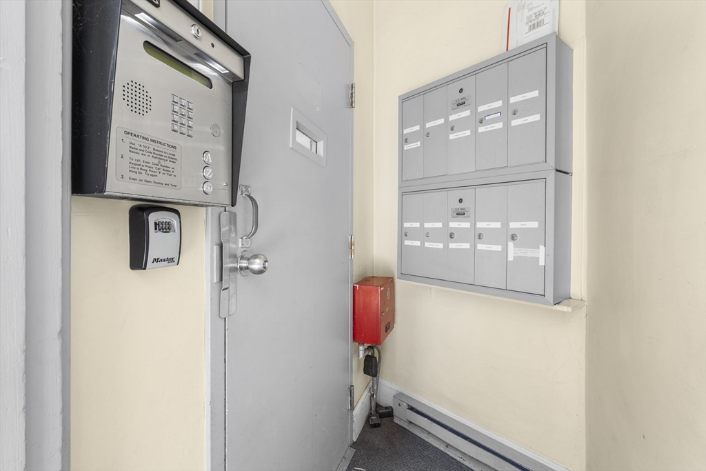 19 Washington Street, Unit 2 Haverhill, MA 01832 - Photo 17 of 20