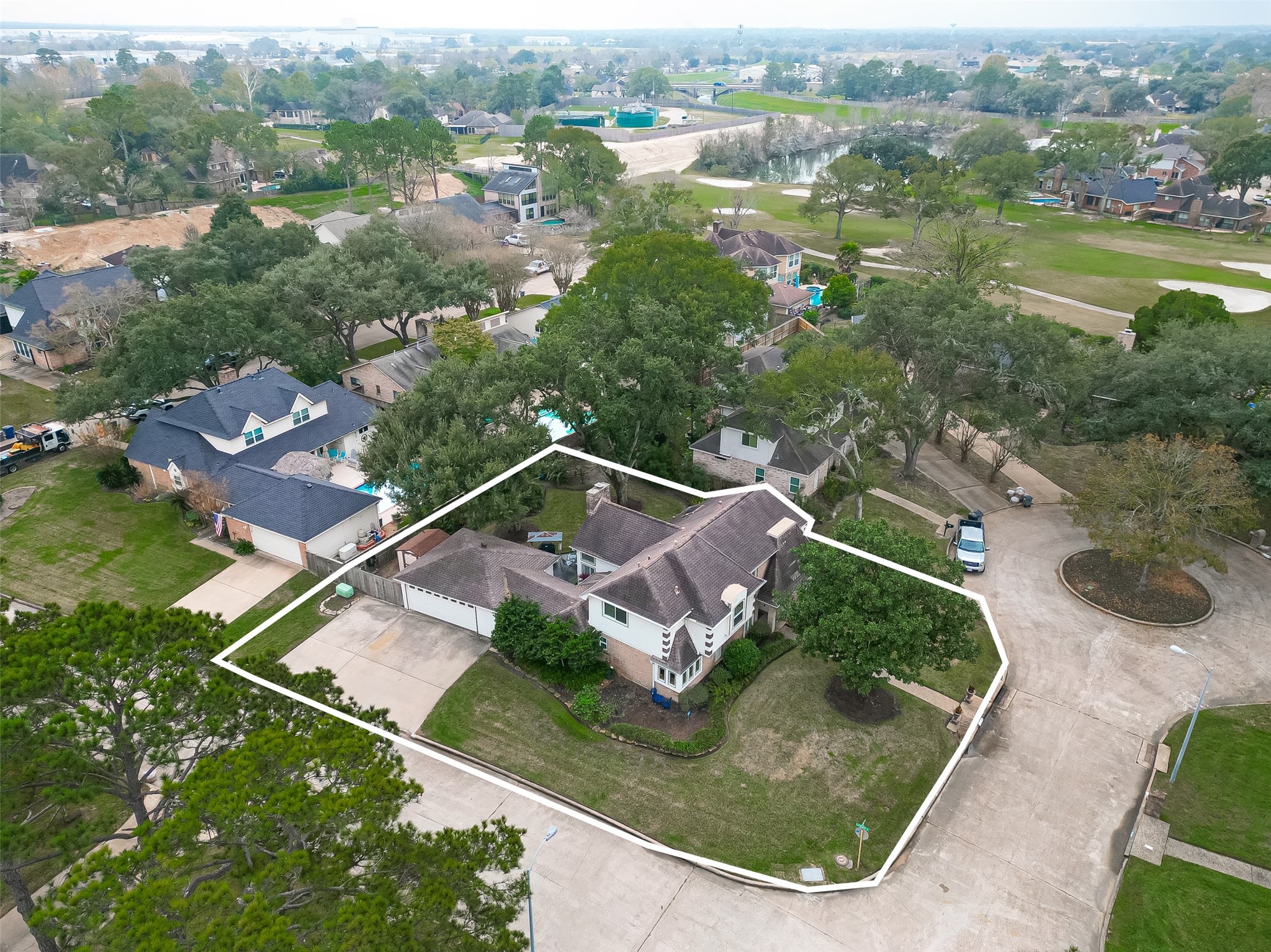 7310 Maidstone Lane Houston, TX 77095 - Photo 36 of 40 This lovely home is nestled on a culdesac and is next to the golf course.